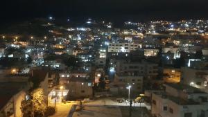 Linna Majdal Shams üldine vaade või majutusasutusest Snow View Suite סוויטת סנו וויו pildistatud vaade