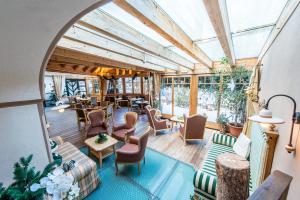 Posezení v ubytování Alphotel Stocker Alpine Wellnesshotel