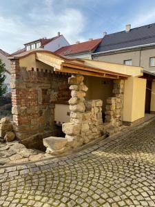 Budova, v ktorej sa apartmán nachádza