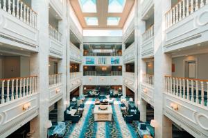 an aerial view of the lobby of a hotel at Gulanar Hotel in Unayzah