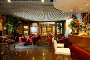 Restaurace v ubytování Hotel Maxim