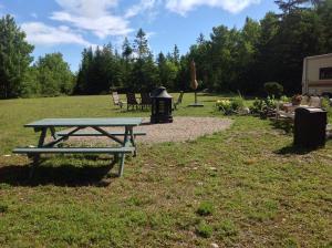 Gallery image of Cedar Vista Motel in Tobermory