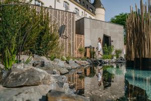 Garður fyrir utan Hotel SEN