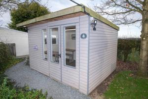 Seaways glamping, English Oak