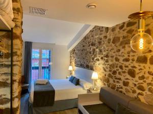 Postel nebo postele na pokoji v ubytování Soléa House Hotel Boutique
