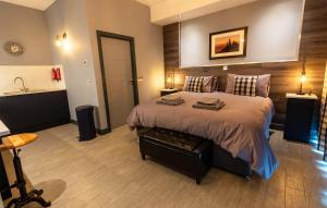 Katil atau katil-katil dalam bilik di Kinloch Ainort Apartments