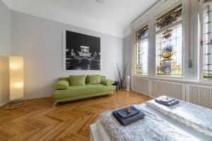 Posezení v ubytování Elisabeth Apartment on Váci Street