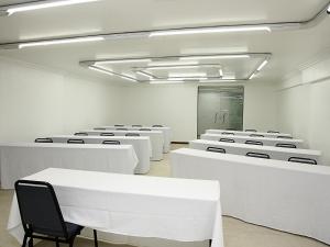 Área de negócios e/ou sala de conferências em Cheverny Apart Hotel mais 37 fotos