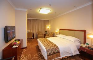 TV a/nebo společenská místnost v ubytování Inner Mongolia Grand Hotel