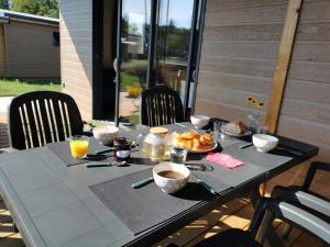 Jídlo v bed and breakfast nebo okolí + 15 fotografií