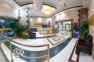 Lobbyn eller receptionsområdet på Al Eairy Apartments - Al Madinah -1
