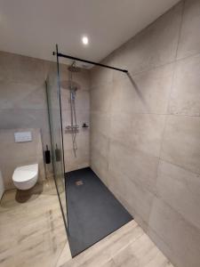 Ванна кімната в La chambre des Onglous