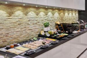 Comida no hotel ou em algum lugar perto