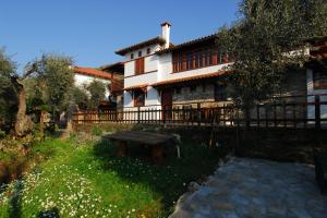 Gallery image of Guesthouse Apanemia in Afissos