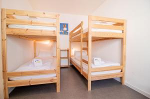Postel nebo postele na pokoji v ubytování Viktoria B43 by Arosa Holiday