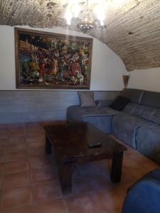 Posedenie v ubytovaní Casa rural, masia antigua restaurada