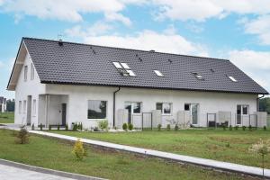 Budynek, w którym mieści się gospodarstwo agroturystyczne