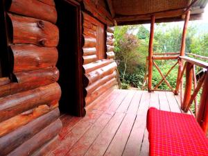 Rõdu või terrass majutusasutuses Mutanda Eco Community Center