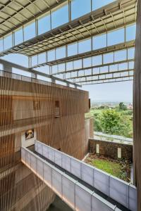 Balkón nebo terasa v ubytování Radisson Resort and Spa Lonavala
