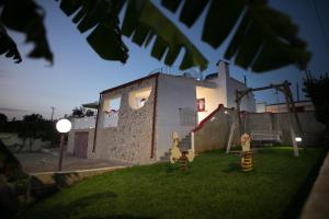 The building in which the holiday home is located