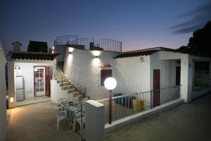 The building in which the holiday home is located