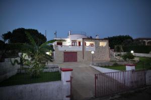 The building in which the holiday home is located