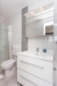Kúpeľňa v ubytovaní Apartments Villa Mirjana