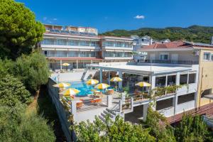 Gallery image of Hotel Dimitra in Ligia