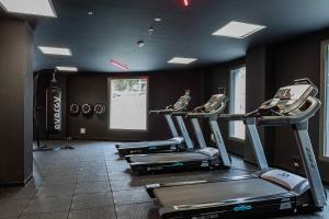 The fitness centre and/or fitness facilities at Micampus Santander Student Residence