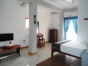 Televisyen dan/atau pusat hiburan di CTC Receptions