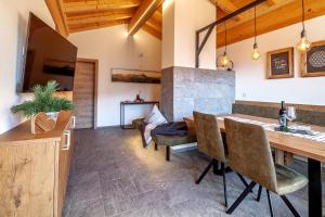 Kuchyň nebo kuchyňský kout v ubytování Bergchalet Haflingerherz