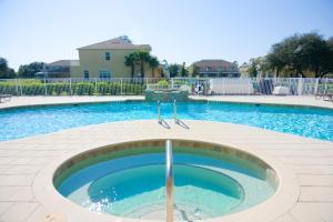 Gallery image of Serenity Resort 3 Bedroom Vacation Townhome with Pool (2008) in Clermont