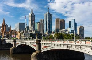 Nespecifikovaný výhled na destinaci Melbourne nebo výhled na město při pohledu z hostelu
