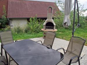 Aed väljaspool majutusasutust Baráček–Český ráj