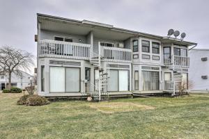 Condo with Balcony, Dock and Access to Lake Erie