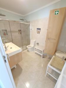 Koupelna v ubytování Algarve Apartment Falésia