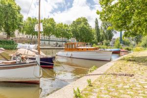 Foto da galeria de Port Royal Apart de Charme-Parking-Cœur de Ville em Nantes