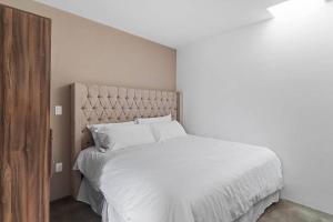 Postel nebo postele na pokoji v ubytování +MS +Loft Inmejorable +Cómodo +Internet 119F