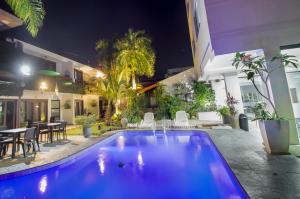 Bazén v ubytování Hotel Sirari By Regina nebo v jeho okolí