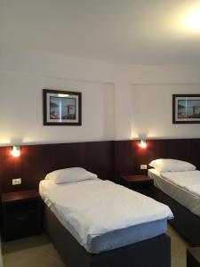 Gallery image of Hotel Vienna in Herceg-Novi