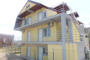 Gallery image of Apartments Maja in Star Dojran