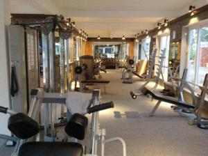 a gym with a lot of equipment in a room at Nhà Ống Newwave Vũng Tàu - Venuestay in Vung Tau