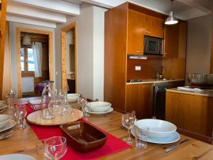 Kuchyň nebo kuchyňský kout v ubytování Acogedora Buardilla duplex 6 pax + 17 fotografií