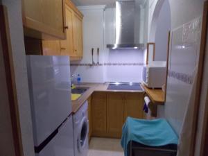 Nhà bếp/bếp nhỏ tại appartement de vacances dans résidence en ESPAGNE