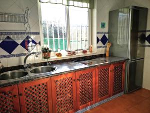 Kuchyň nebo kuchyňský kout v ubytování Finca Pil - Casa rural con piscina