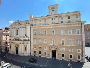 Foto dalla galleria di Holidays Suites Navona a Roma