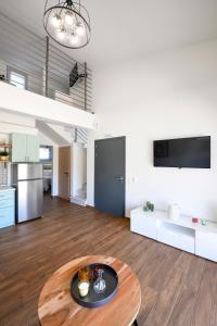 Кухня или мини-кухня в AG Luxury Villas, Iraklitsa
