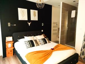 Ένα ή περισσότερα κρεβάτια σε δωμάτιο στο Orion