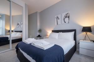 Fotografie z fotogalerie ubytování Modern Apartments with Sea Views, Steps from Brighton Beach & The Royal Pavilion v destinaci Brighton & Hove