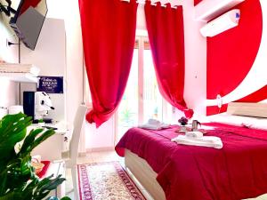 A bed or beds in a room at Terrazza Garibaldi
